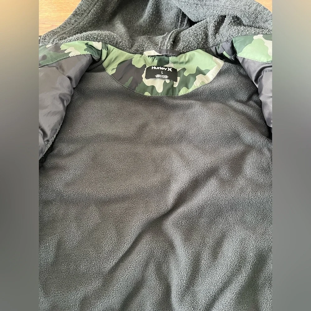 Hurley Puffer Jacket Boys Camo Hooded Size Large